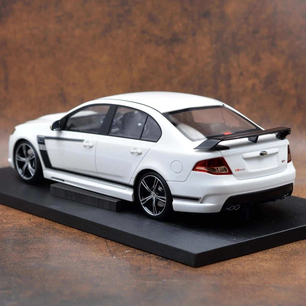 [Apex] 1:18 Ford 2012 FPV GT-R Spec Boss 335 blanc voiture miniature Resin