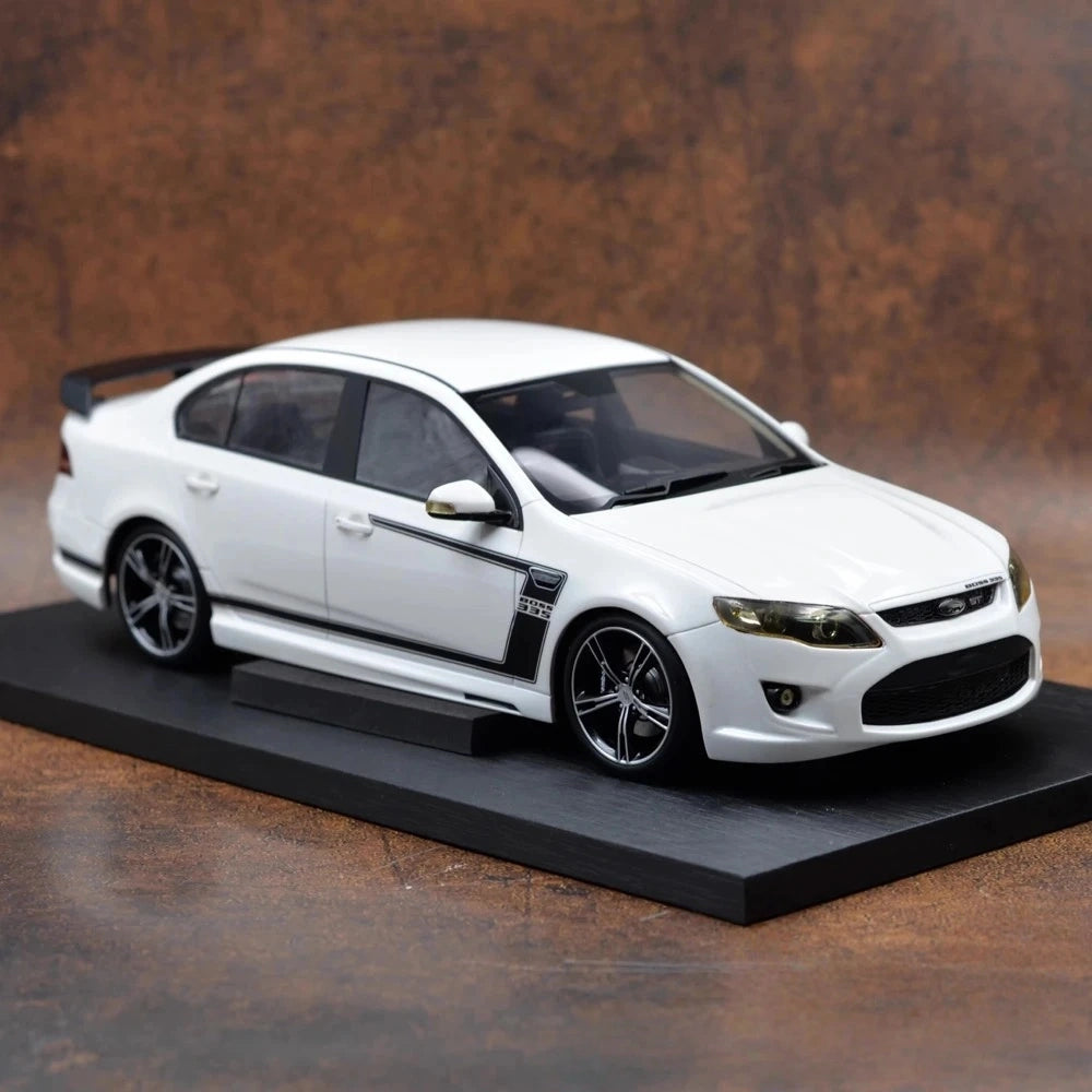 [Apex] 1:18 Ford 2012 FPV GT-R Spec Boss 335 blanc voiture miniature Resin