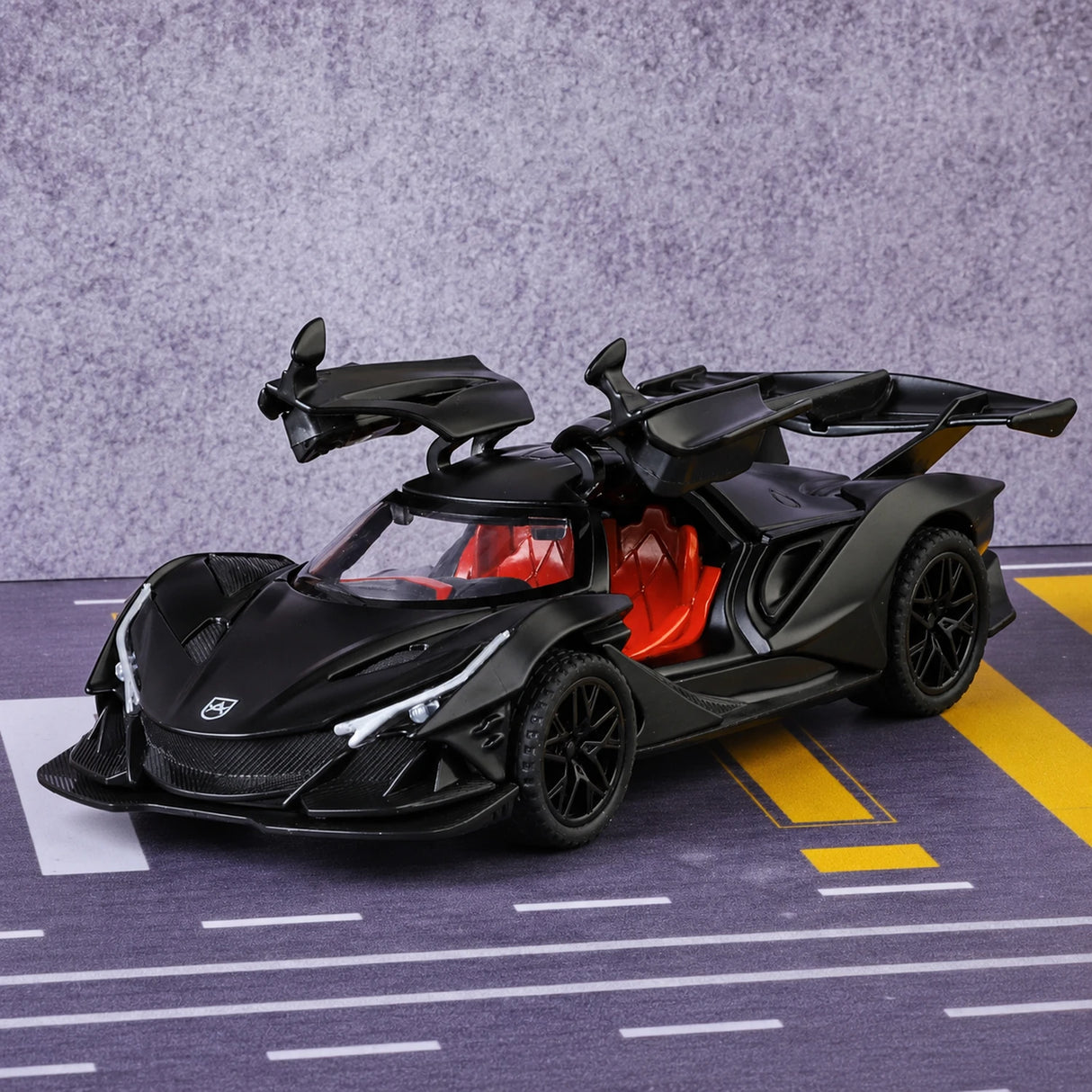 Apollo 2019 Intensa Emozione Black 1:32 – Druckguss-Display-Modell in Druckguss