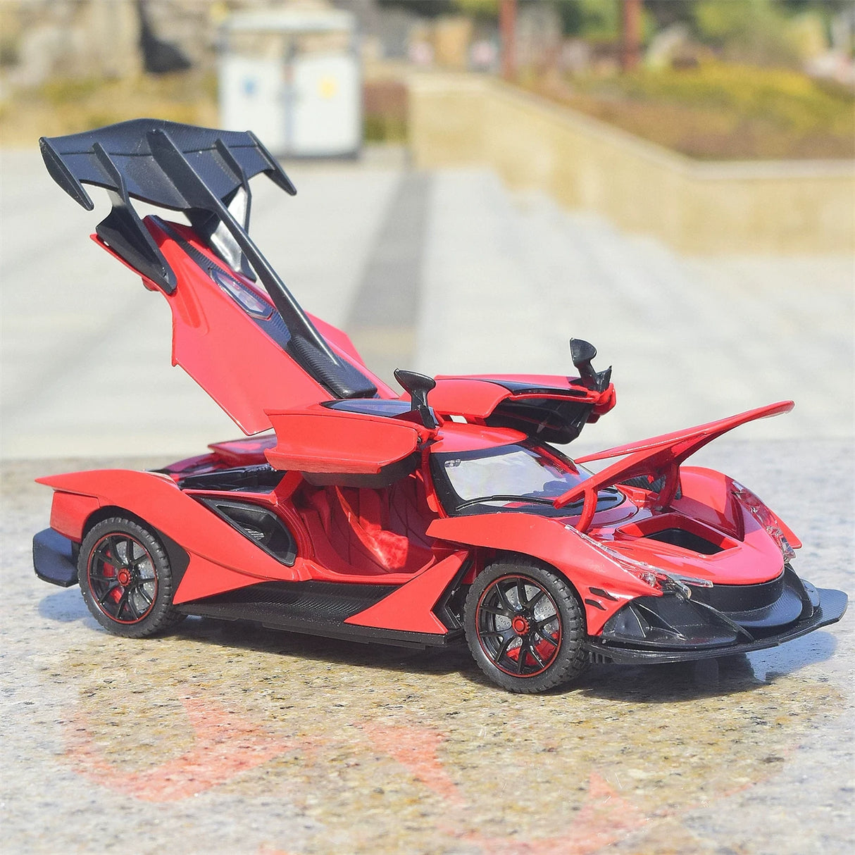 Apollo 2019 Intensa Emozione Red 1:24 – Modèle d’exposition en métal moulé sous pression
