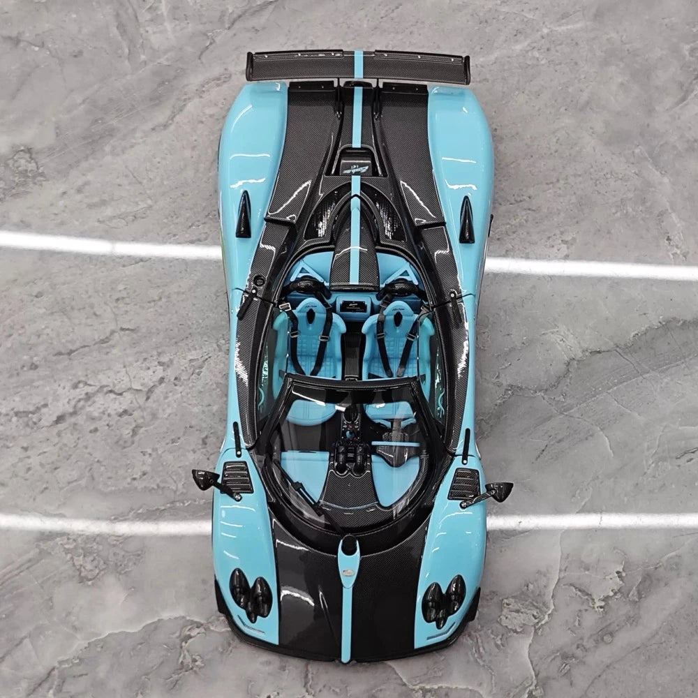 [Almost Real] 1:18 Pagani 2009 Zonda Uno Roadster blu modellino di auto Die-Cast