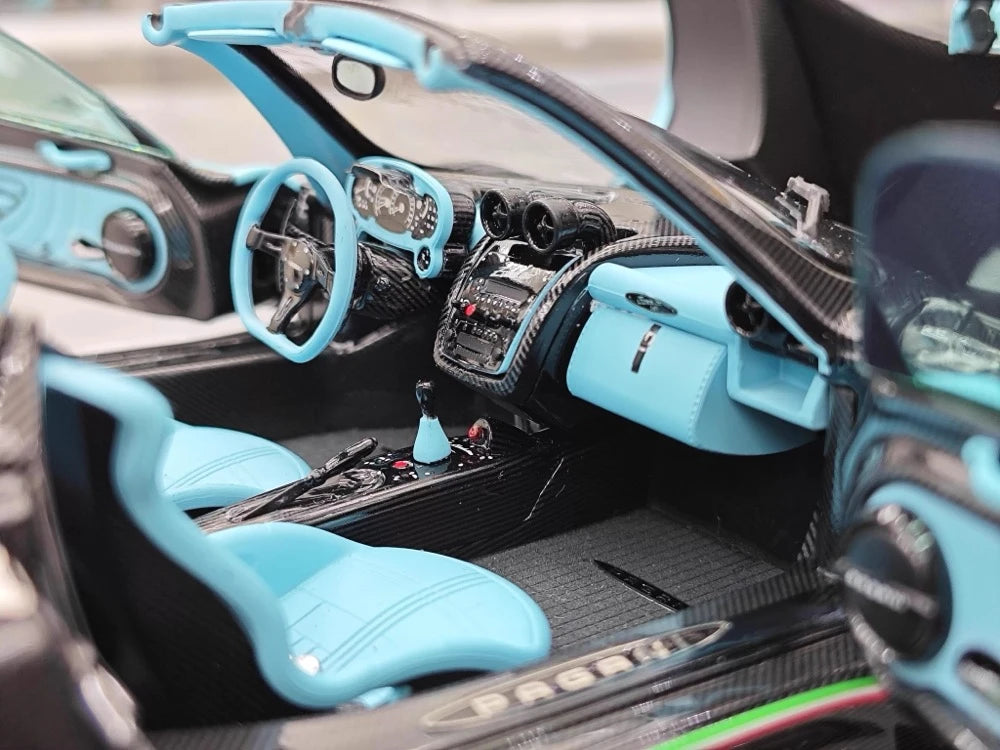 [Almost Real] 1:18 Pagani 2009 Zonda Uno Roadster blu modellino di auto Die-Cast