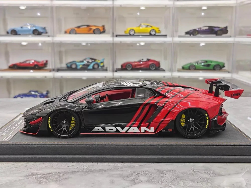 [Ares Model] 1:18 Lamborghini 2022 Aventador 2.0 Roadster Advan Livery Model Car Resin