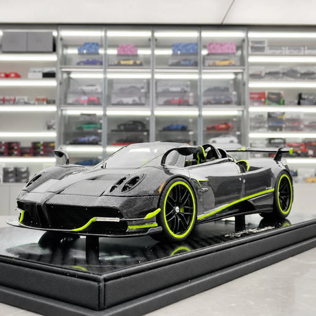 AustraLux Pagani 2019 Huayra Roadster BC Carbon Fiber Green 1:18 – Collectible Resin Model Resin