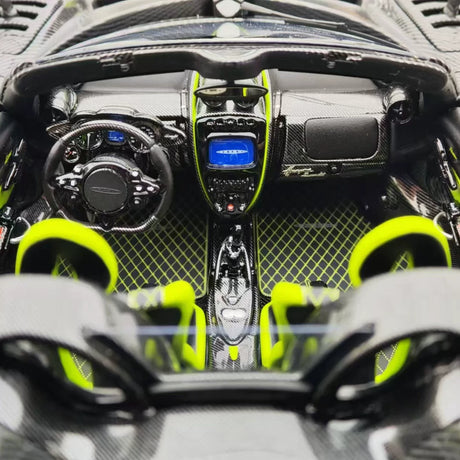 AustraLux Pagani 2019 Huayra Roadster BC Carbon Fiber Green 1:18 – Collectible Resin Model Resin
