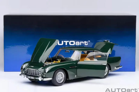 [AutoArt] 1:18 Aston Martin 1963 DB5 Green Model Car Die-Cast