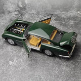 [AutoArt] 1:18 Aston Martin 1963 DB5 Green Model Car Die-Cast