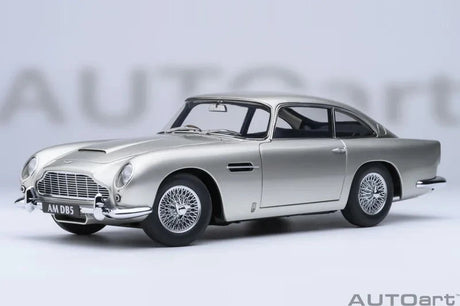 [AutoArt] 1:18 Aston Martin 1963 DB5 Silver Model Car Die-Cast