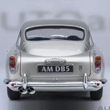 [AutoArt] 1:18 Aston Martin 1963 DB5 Silver Model Car Die-Cast