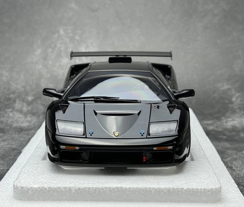 [AutoArt] 1:18 Lamborghini 2000 Diablo GTR Black Model Car Die-Cast