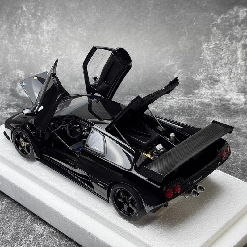 [AutoArt] 1:18 Lamborghini 2000 Diablo GTR Black Model Car Die-Cast