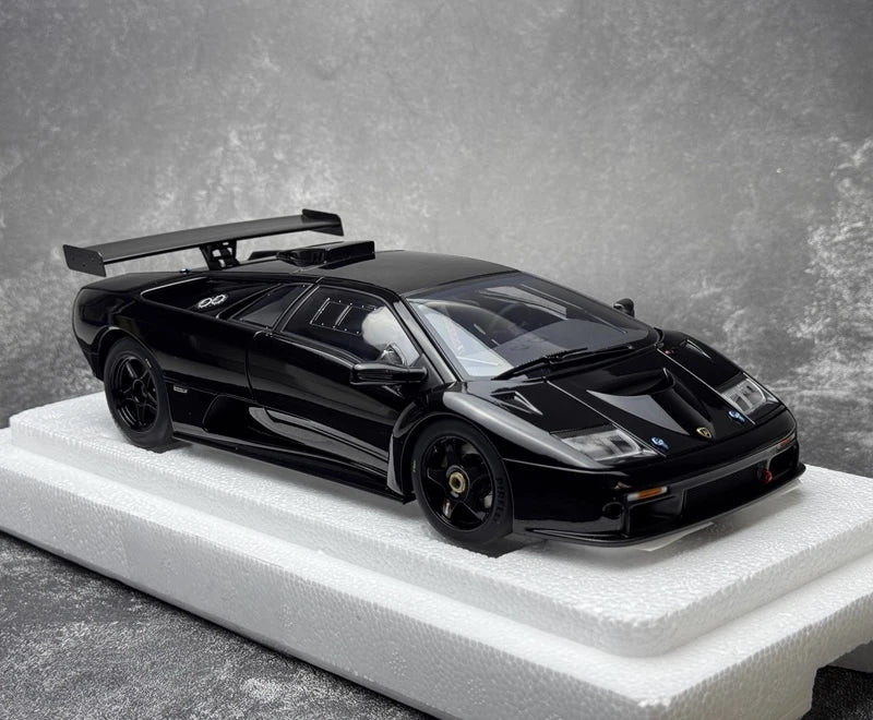 [AutoArt] 1:18 Lamborghini 2000 Diablo GTR Black Model Car Die-Cast
