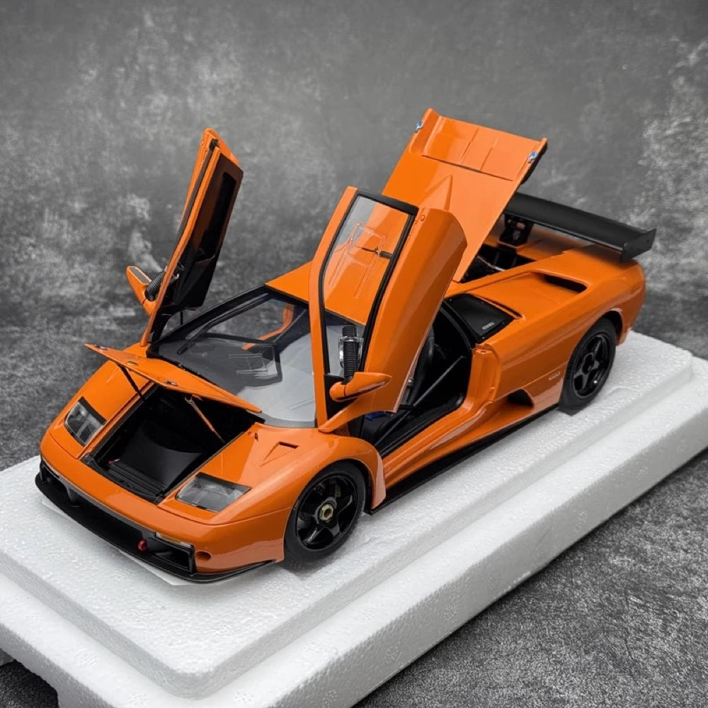 [AutoArt] 1:18 Lamborghini 2000 Diablo GTR Orange Model Car Die-Cast