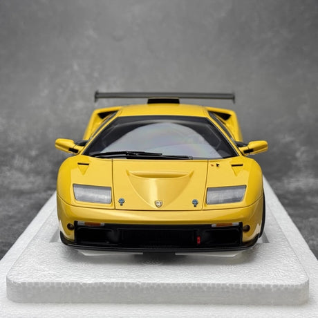 [AutoArt] 1:18 Lamborghini 2000 Diablo GTR Yellow Model Car Die-Cast