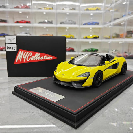 [AutoArt] 1:18 McLaren 2017 570S Spider Yellow Model Car Resin