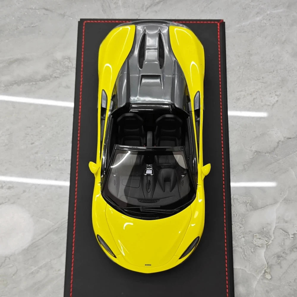 [AutoArt] 1:18 McLaren 2017 570S Spider Yellow Model Car Resin