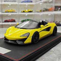 [AutoArt] 1:18 McLaren 2017 570S Spider Yellow Model Car Resin