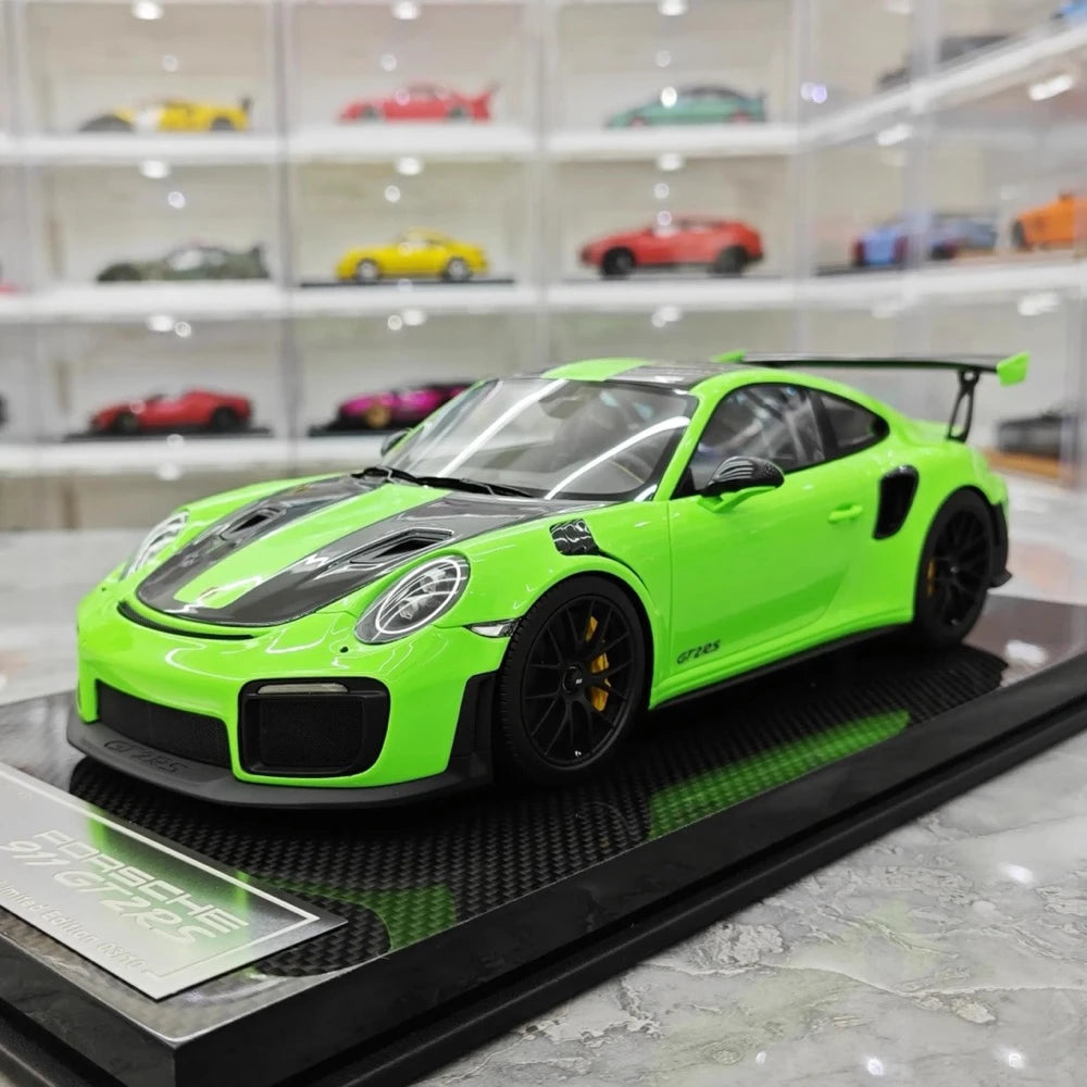 [Davis & Giovanni] 1:18 Porsche 2018 911 GT2 RS Weissach Package Green Model Car Resin