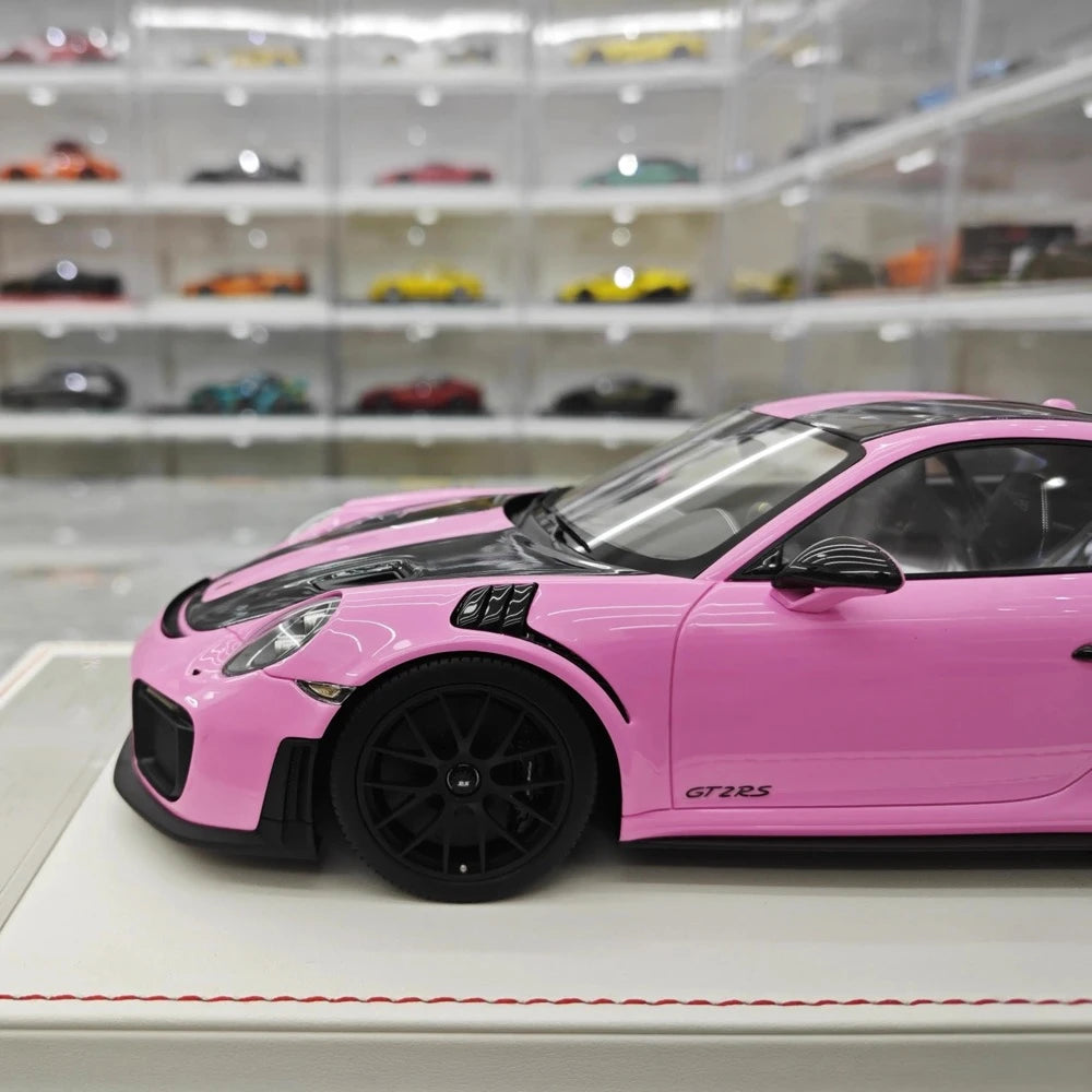 [Davis & Giovanni] 1:18 Porsche 2018 911 GT2 RS Weissach Package Pink Model Car Resin