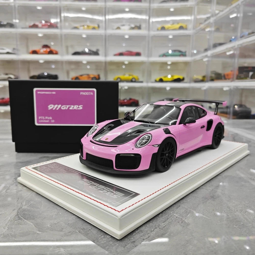 [Davis & Giovanni] 1:18 Porsche 2018 911 GT2 RS Weissach Package Pink Model Car Resin