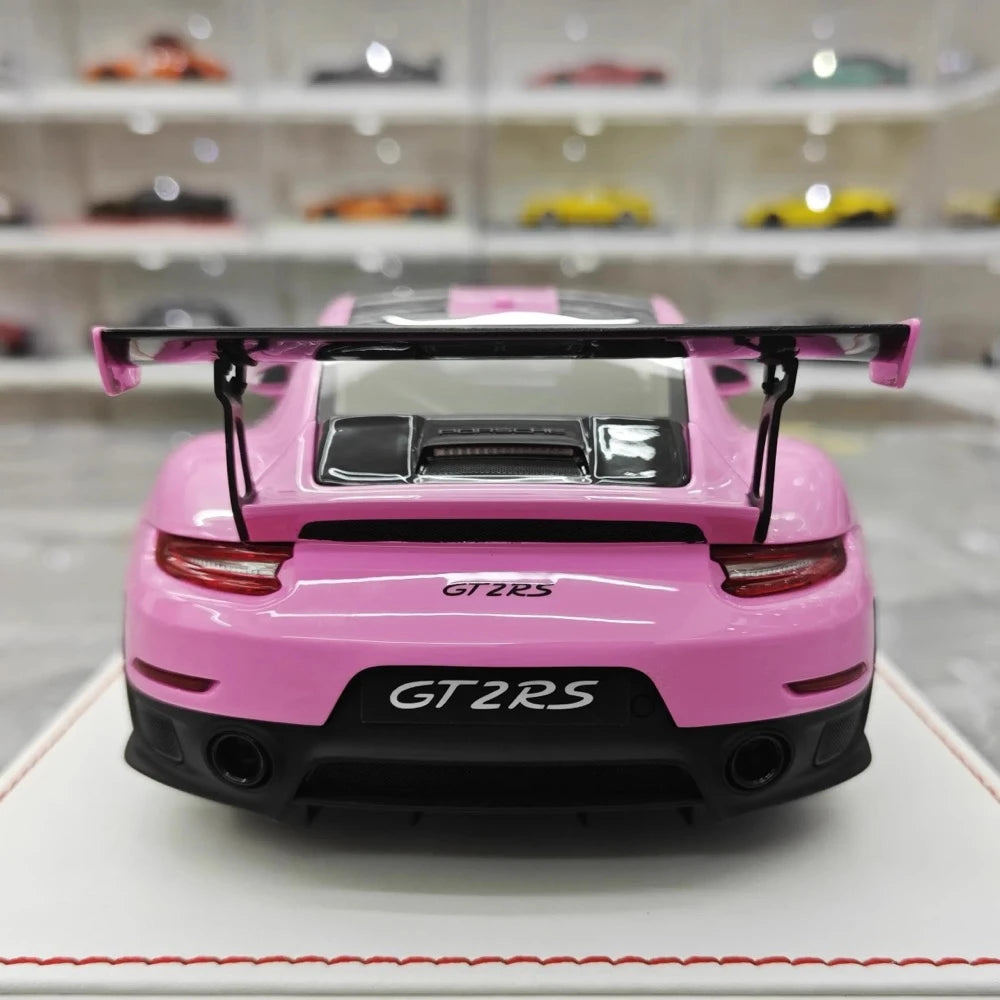 [Davis & Giovanni] 1:18 Porsche 2018 911 GT2 RS Weissach Package Pink Model Car Resin