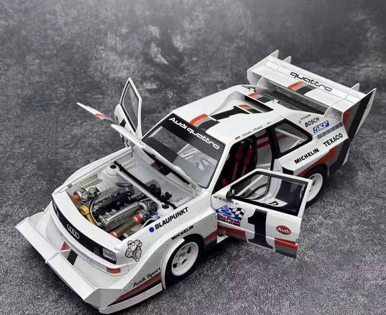 [AutoArt] 1:18 Audi 1987 Quattro S1 Pikes Peak modellino di auto resina