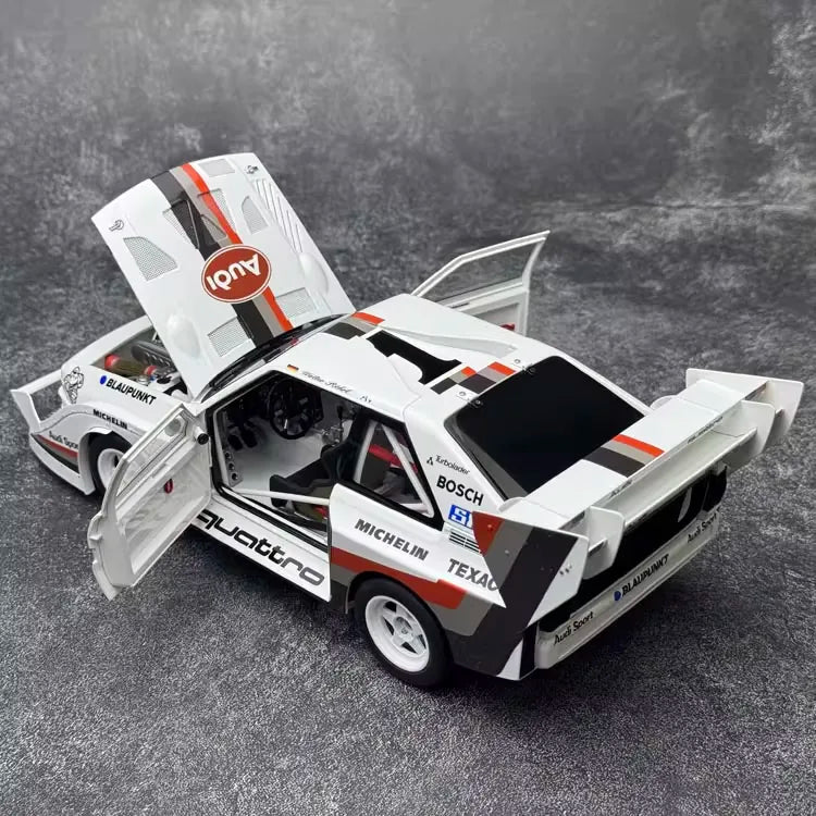 [AutoArt] 1:18 Audi 1987 Quattro S1 Pikes Peak modellino di auto resina