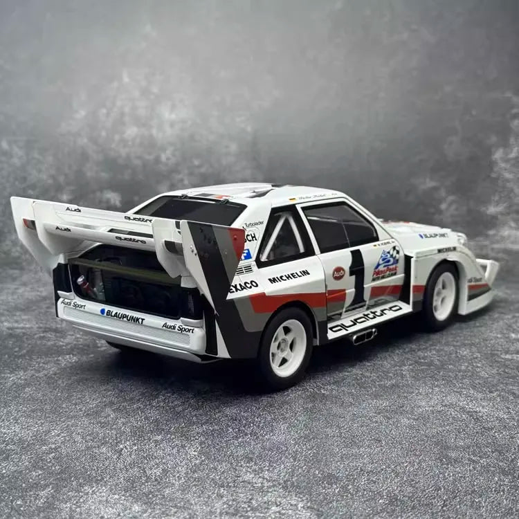 [AutoArt] 1:18 Audi 1987 Quattro S1 Pikes Peak modellino di auto resina