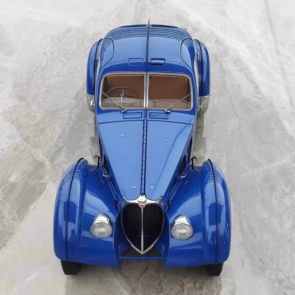 [AutoArt] 1:18 Bugatti 1936 Type 57S Atlantic blu modellino di auto Die-Cast