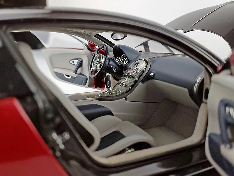 [AutoArt] 1:18 Bugatti 2005 Veyron EB 16.4 Red Model Car Die-Cast