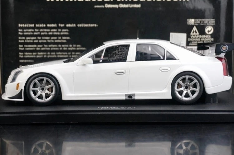 [Autoart] 1:18 Cadillac 2005 CTS-V White Model Car Resin