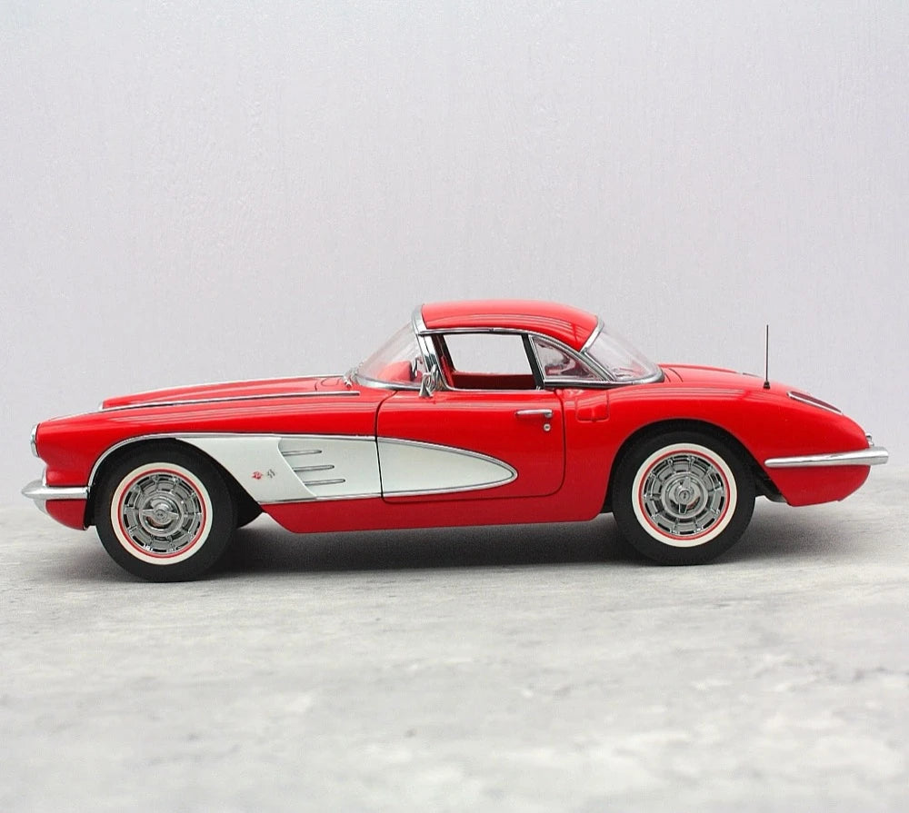 [AutoArt] 1:18 Chevrolet 1959 Corvette C1 Red Model Car Die-Cast