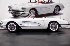 [AutoArt] 1:18 Chevrolet 1959 Corvette C1 White Model Car Die-Cast