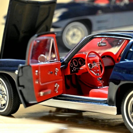 [AutoArt] 1:18 Chevrolet 1963 Corvette C2 Blue Model Car Die-Cast
