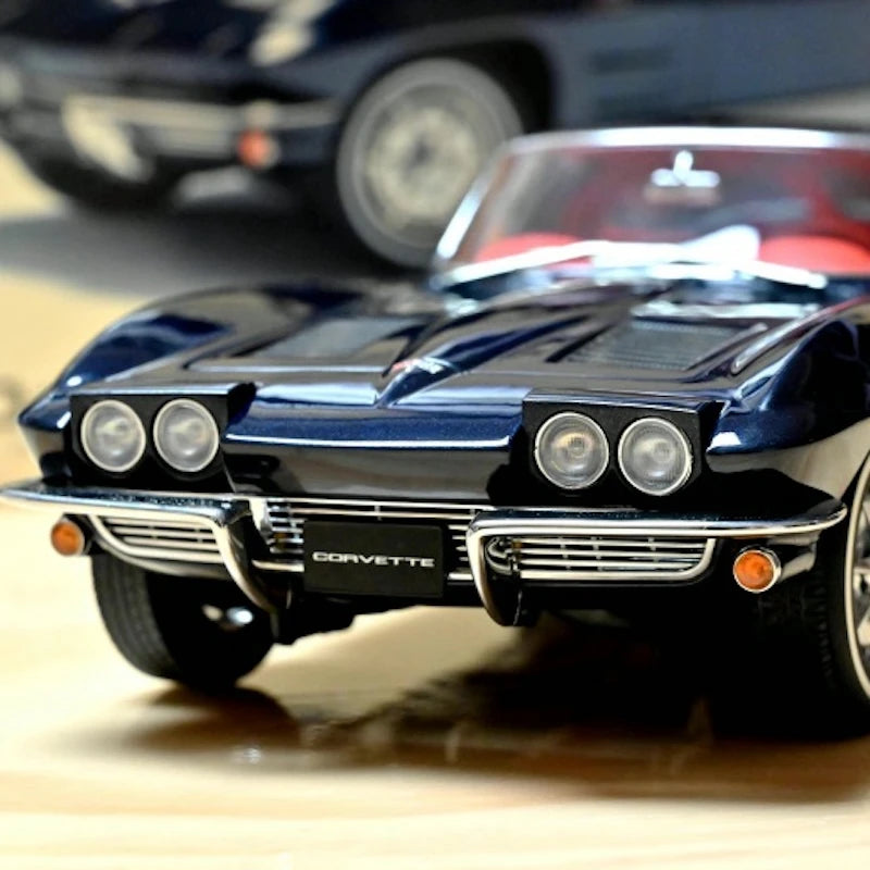 [AutoArt] 1:18 Chevrolet 1963 Corvette C2 Blue Model Car Die-Cast
