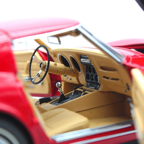 [AutoArt] 1:18 Chevrolet 1970 Corvette C3 Red Model Car Die-Cast