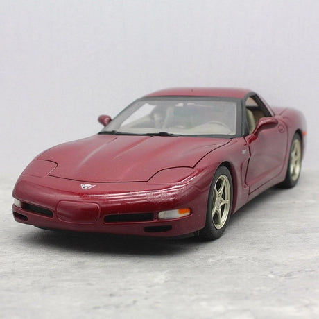 [AutoArt] 1:18 Chevrolet 2003 Corvette C5 Red Model Car Die-Cast