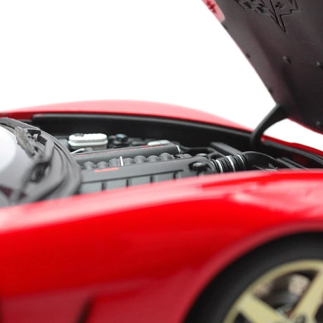 [AutoArt] 1:18 Chevrolet 2005 Corvette C6 Convertible Red Model Car Die-Cast