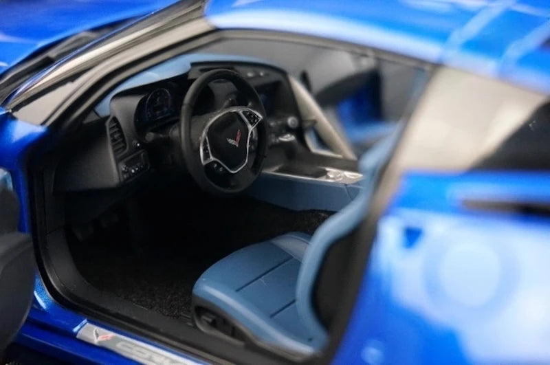 [AutoArt] 1:18 Chevrolet 2015 Corvette C7 Z06 Blue Model Car Die-Cast