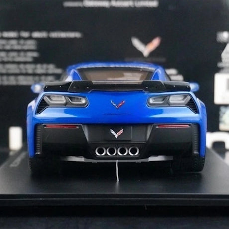 [AutoArt] 1:18 Chevrolet 2015 Corvette C7 Z06 Blue Model Car Die-Cast