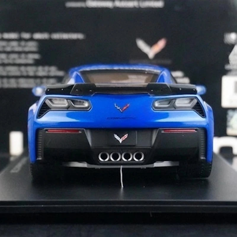 [AutoArt] 1:18 Chevrolet 2015 Corvette C7 Z06 Blue Model Car Die-Cast