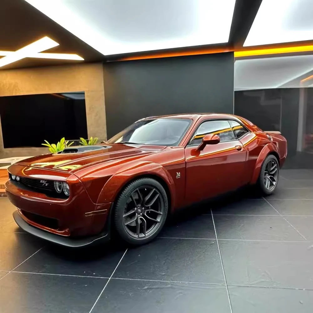[Autoart] 1:18 Dodge 2008 Challenger Orange Model Car Die-Cast