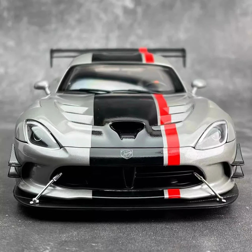 [Autoart] 1:18 Dodge 2017 Viper ACR Silver & Red Model Car Die-Cast