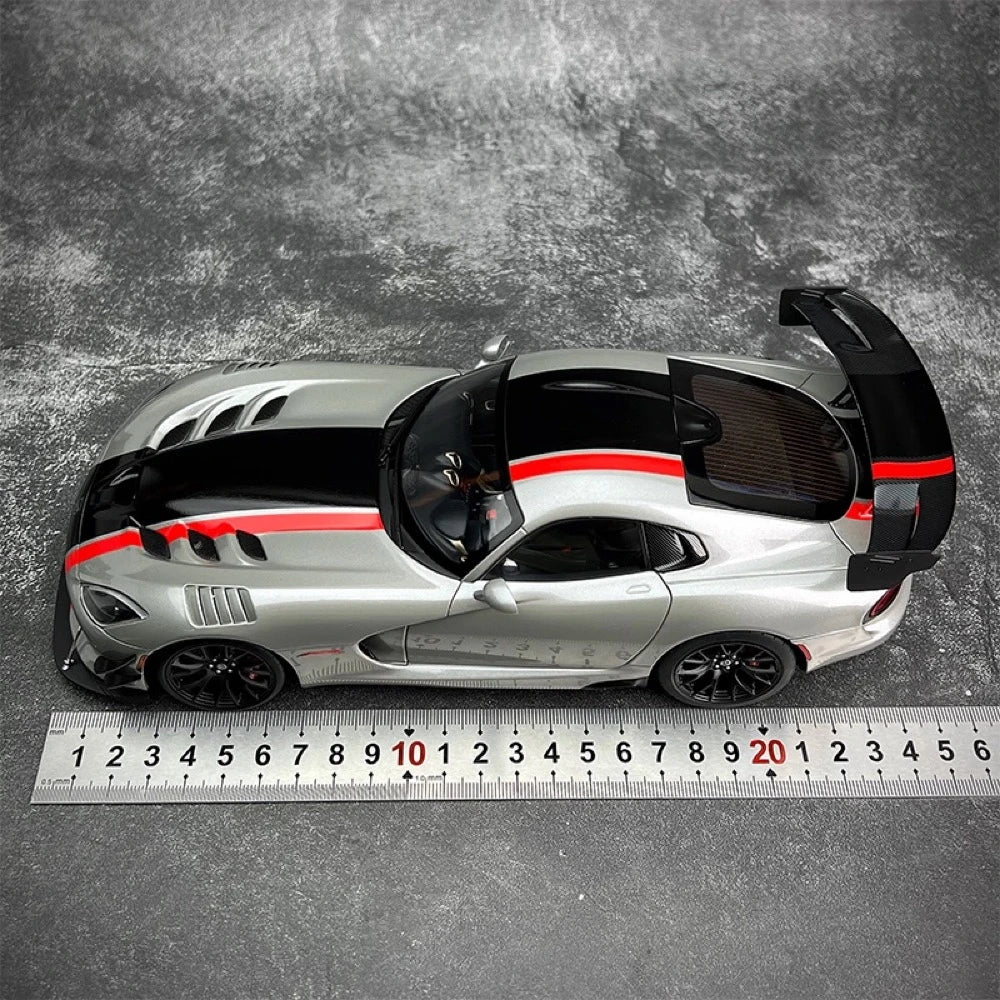 [Autoart] 1:18 Dodge 2017 Viper ACR Silver & Red Model Car Die-Cast