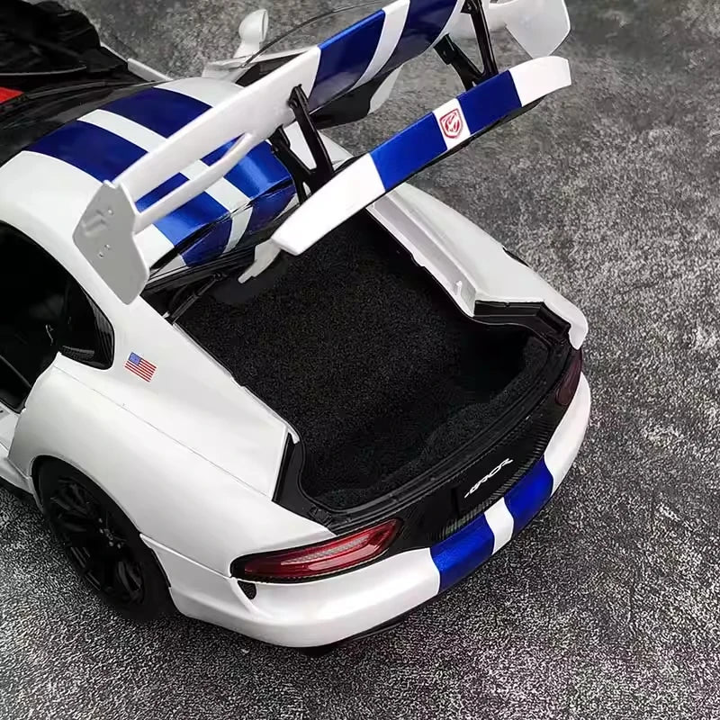 [Autoart] 1:18 Dodge 2017 Viper ACR White & Blue Model Car Die-Cast
