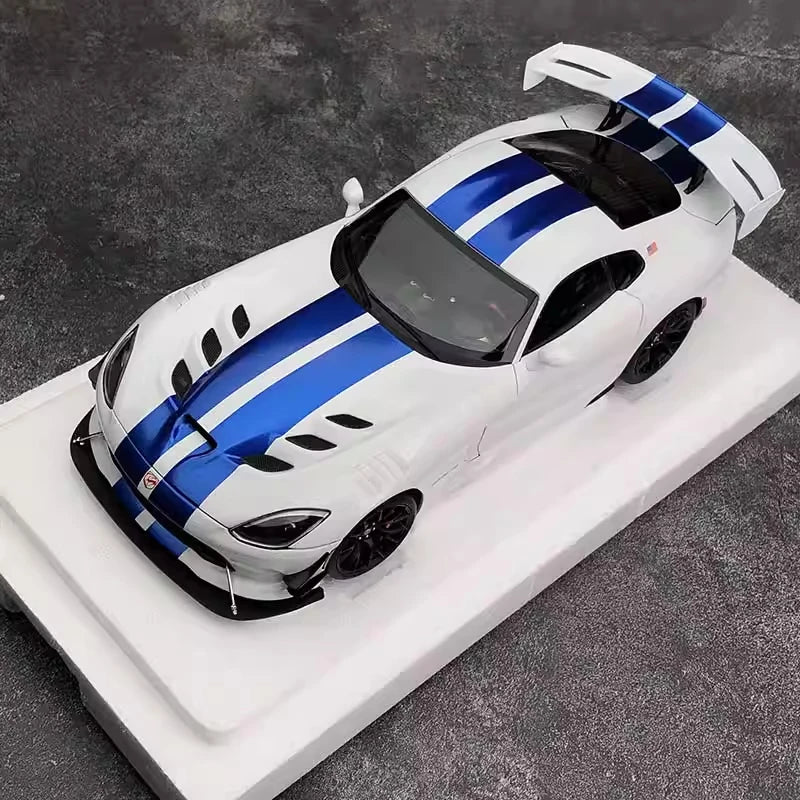 [Autoart] 1:18 Dodge 2017 Viper ACR White & Blue Model Car Die-Cast