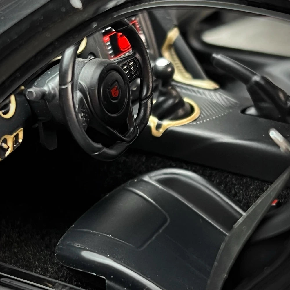 [Autoart] 1:18 Dodge 2017 Viper ACR Black & Red Model Car Die-Cast