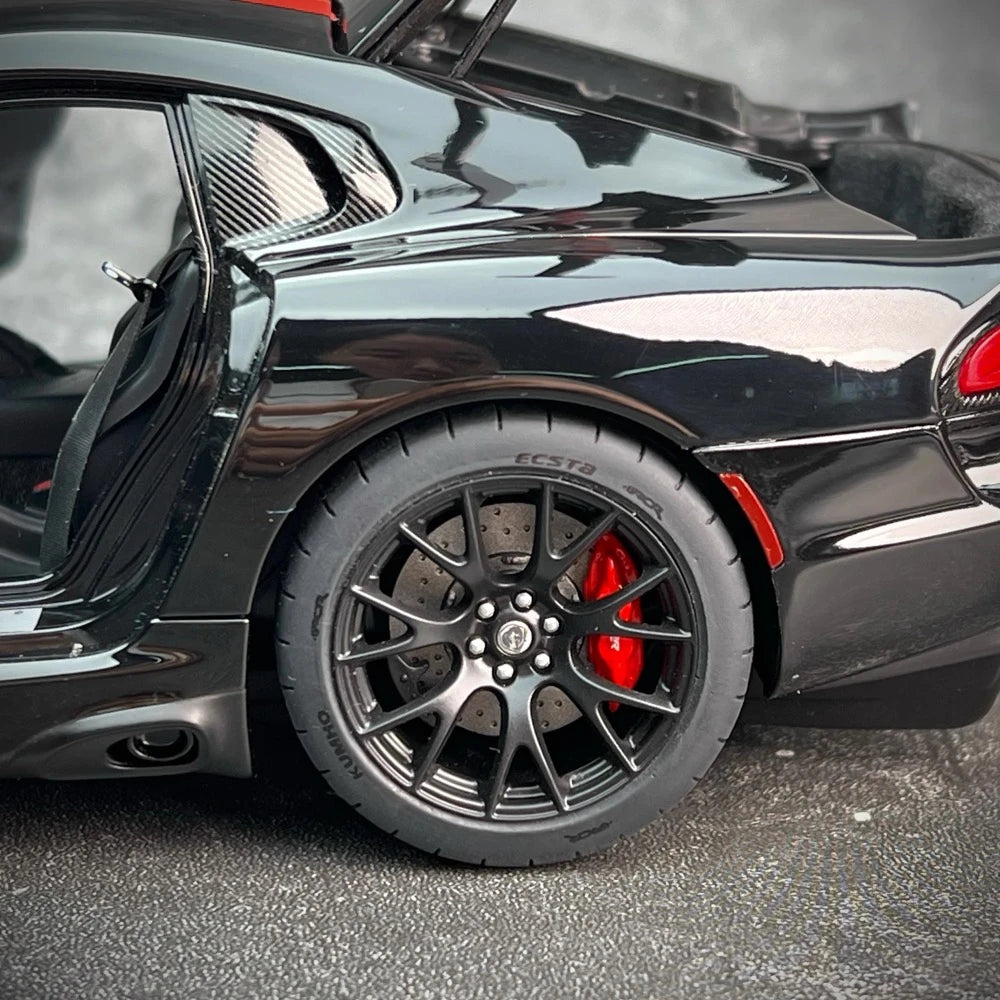 [Autoart] 1:18 Dodge 2017 Viper ACR Black & Red Model Car Die-Cast