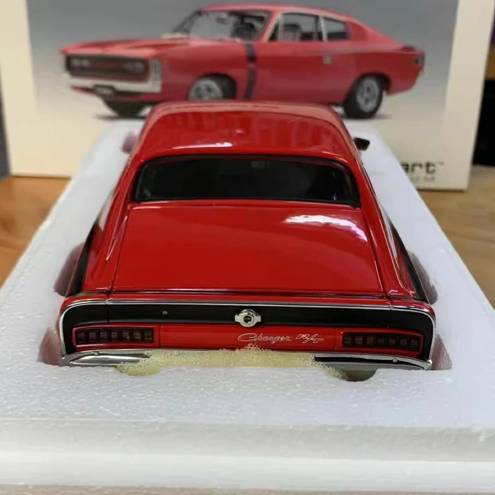 [Autoart] 1:18 Dodge Chrysler 1972 Charger E49 Red Model Car Die-Cast