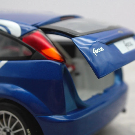 [AutoArt] 1:18 Ford 1999 Focus WRC Model Car Die-Cast
